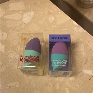 Two-Tone Blender Sponge Set